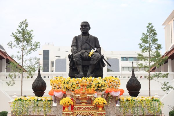 สธ. น้อมรำลึก ร.3 พระบิดาแห่งการแพทย์แผนไทย ร่วมสืบสานพระราชปณิธาน เนื่องใน"วันภูมิปัญญาการแพทย์แผนไทยแห่งชาติ" ปี 2569